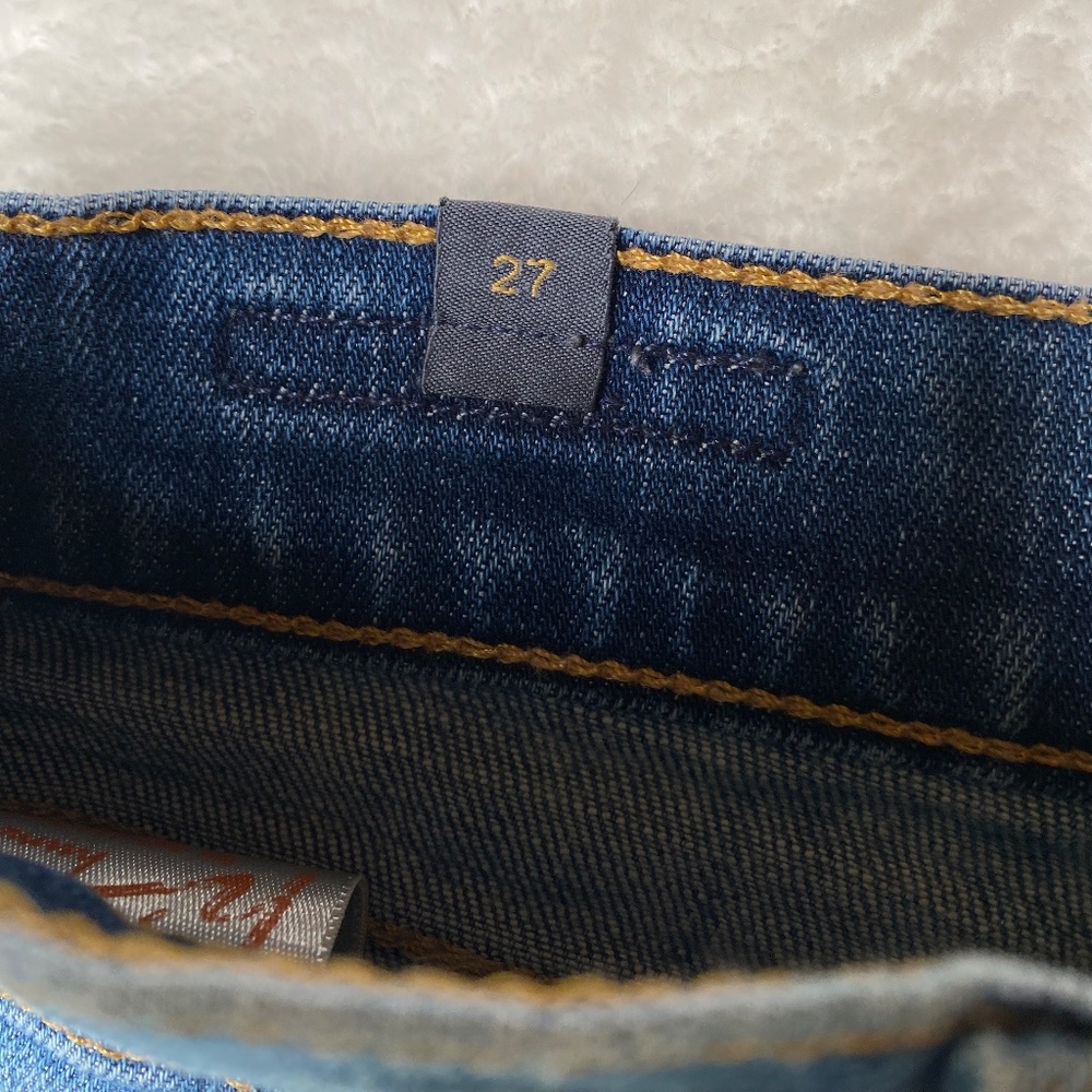 Citizens of Humanity* Cut-Off Denim Shorts *Size 27 - Picture 11 of 15